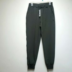 Vantonia Lightweight Joggers (S)